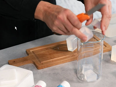 Knutseltip: Zelfgemaakte zeepjes voor Moederdag