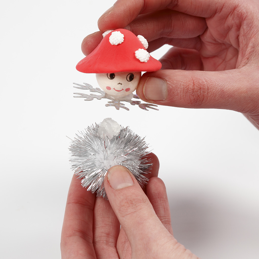 Knutseltip: Paddenstoelen kerstboomhanger