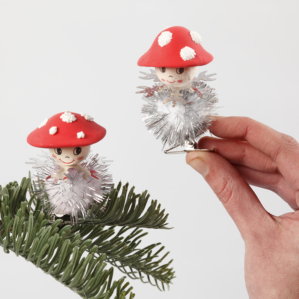 Knutseltip: Paddenstoelen kerstboomhanger