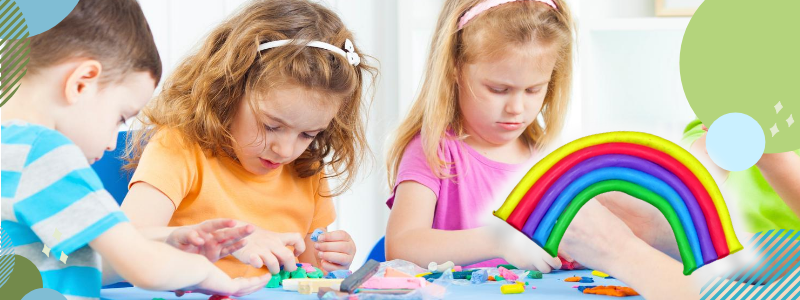 Knutseltip: kleurrijke regenboog van boetseerklei