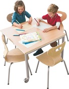 Tafel met inzetbak en deksel