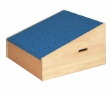 Vierkant hellingpodium, hoog (tapijtbekleding)