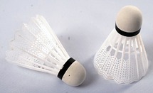 Racket - badminton - shuttles 6st