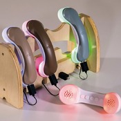 Taal - 4 Telefoons Met Oplaadstation