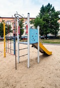 Speeltoestel - active - glijbaantoren met klimnet