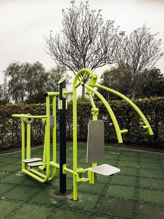 Fitness - Arm Back Trainer