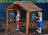 Krijtbord - huisje - 150 x 120 x 140 cm - hout - per stuk