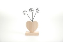 Hout - hart met 3 foto-klemmen p/st