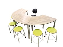 Tafel - Instructietafel - Hoefijzer - Metalen Poten