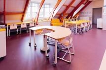 Tafel - Instructietafel - Hoefijzer - Metalen Poten