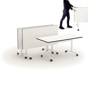 TAFEL - KLAPTAFEL - KLEUTERS - 140 X 70 CM