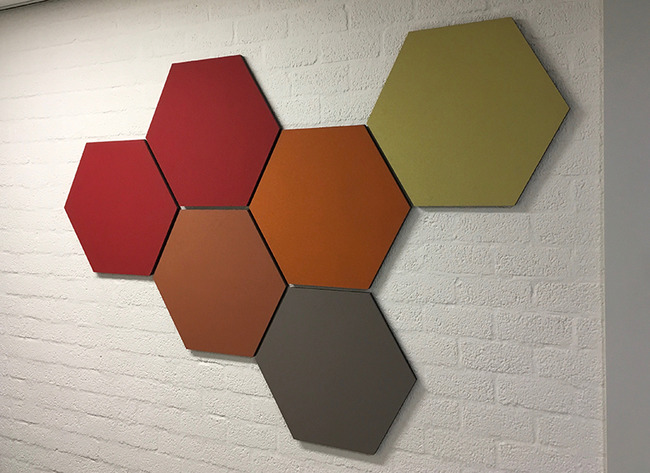 Bord - Prikbord - Zeshoekig - Beige - Per Stuk