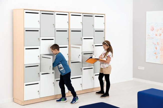 Kast - Hout - Locker - 14 Lockers Met Briefgleuf