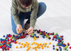 Loose parts - vilt - regenboog balletjes - set van 240