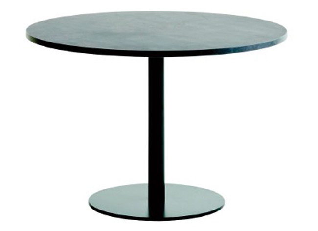 Metalen Onderste Met Staaldikte Van 1,5 Mm. Epoxy Gelakt. Tafelblad Bestaat Uit Een Hpl Topmateriaal Voorzien Van Een Stootrand.