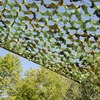 Kampen bouwen - camouflage net