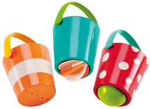 Zand en water - Hape - vrolijke emmertjes - 3 stuks