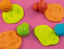 Klei-easi grip-patroonbollen