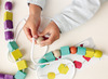 Kleur en vormsorteren - rijgen - Miniland - vormenkralen activiteitenset - per set