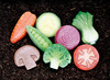 Speelgoed - Yellow Door Sensory Play Stones Vegetables - sensorische groenten - 8 stuks