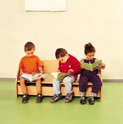 Zitbank Met Rugleuning En Rolkisten