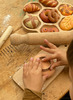 Speelgoed - imitatievoeding - Yellow Door Sensory Play Stones Breads of the World - gebak - set van 8