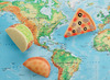 Speelgoed - Yellow Door Sensory Play Stones Foods of the World - wereldkeuken - set van 8
